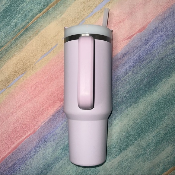 STANLEY 40 oz Stainless Steel H2.0 Flowstate Quencher Tumbler - Picture 3 of 7